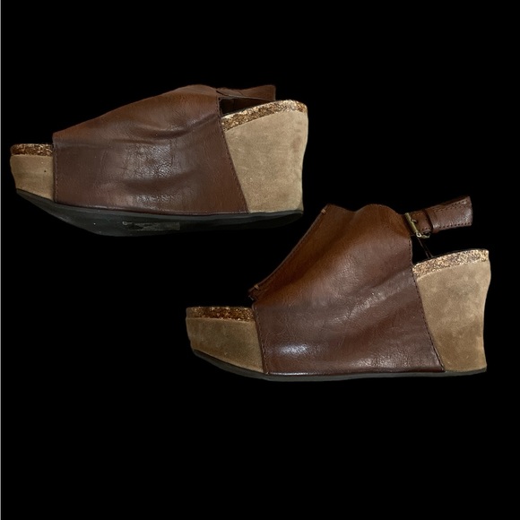 Brown Pierre Dumas cork slide on wedges 6.5 so comfy & cute - Picture 4 of 4